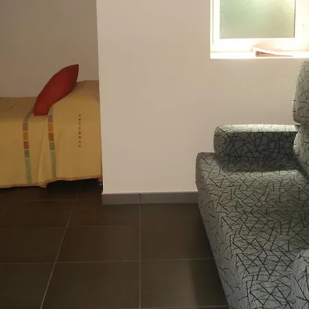 Llempo Aparthotel 2*