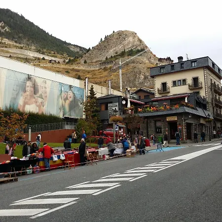 Llempo 公寓式酒店 卡尼略